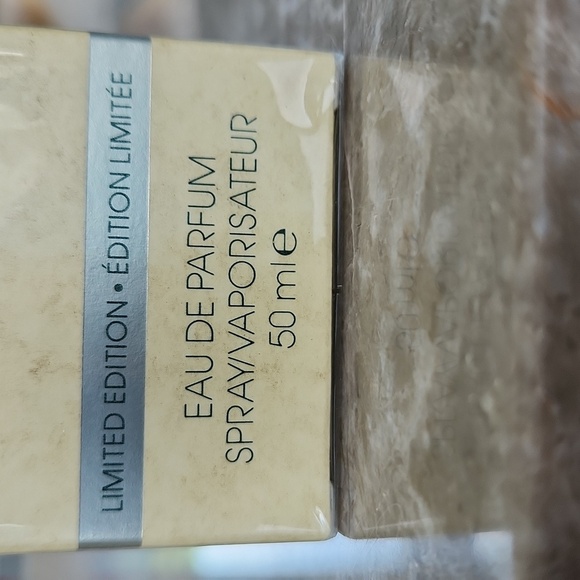 Escape, Calvin Kleun, Eau de Parfum 50ml - Picture 2 of 3